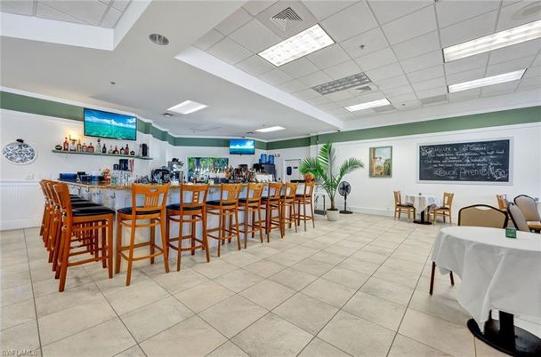 Dining room, Interior, Recessed Lighting