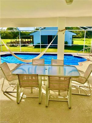 Dining room, Interior, Pool, Sun Room