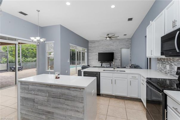 Interior, Kitchen, Pendant Lights, Recessed Lighting, Stone Walls