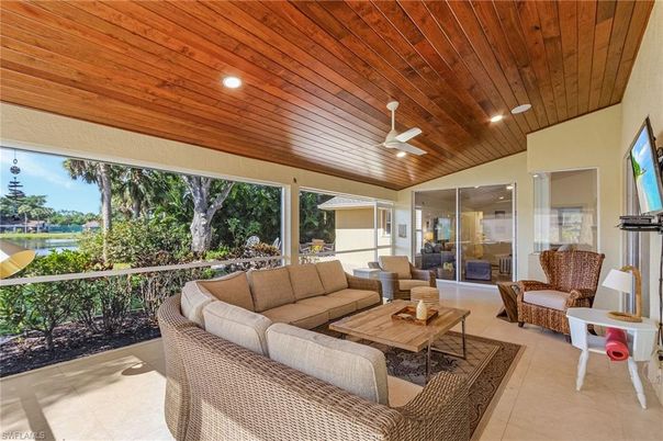 Interior, Living room, Recessed Lighting, Wooden Ceilings
