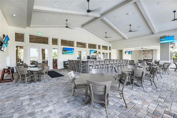 Dining room, Interior, Recessed Lighting