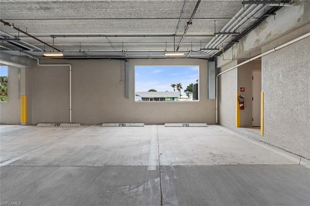 Garage, Interior
