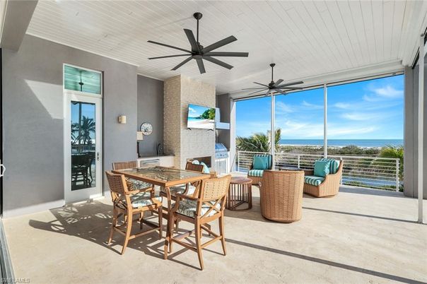 Dining room, Fireplace, Interior, Sun Room, Water