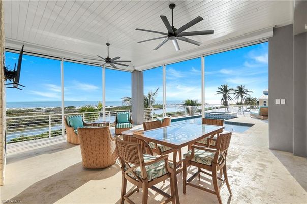 Dining room, Interior, Sun Room, Water