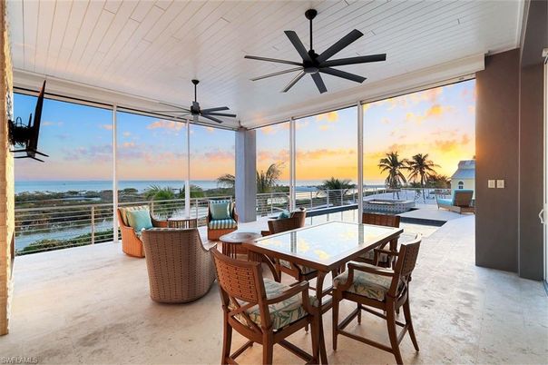 Dining room, Interior, Sun Room, Water