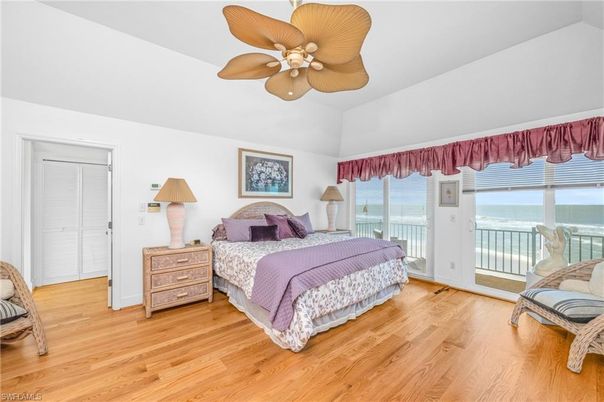 Bedroom, Interior, Water, Wood Texture Flooring