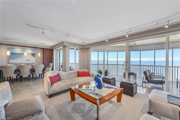 Dining room, Interior, Living room, Water