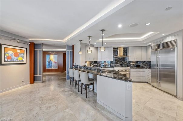 Interior, Kitchen, Pendant Lights, Recessed Lighting, Stainless Steel Appliances
