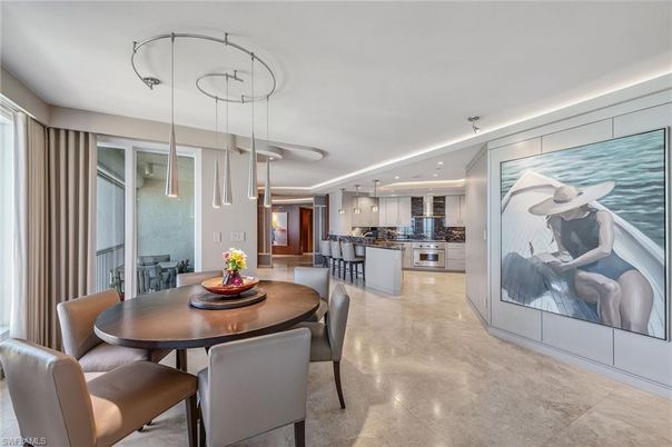 Dining room, Interior, Kitchen, Pendant Lights, Recessed Lighting