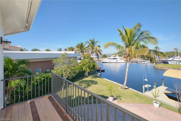 Exterior, Lake, Water