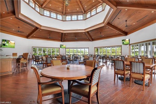Dining room, Interior, Recessed Lighting, Wooden Beams, Wooden Ceilings, Wood Texture Flooring