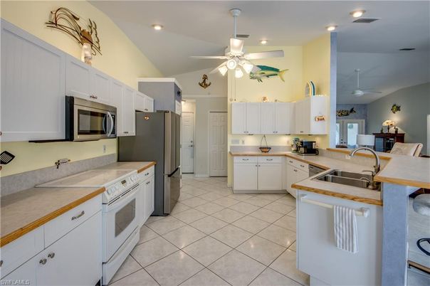 Interior, Kitchen, Recessed Lighting