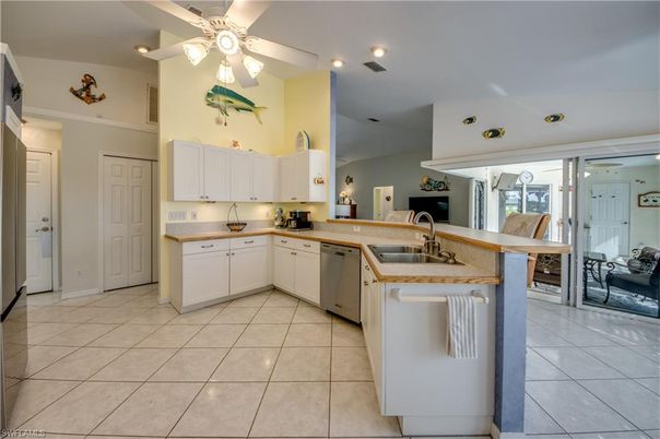Interior, Kitchen, Recessed Lighting