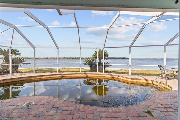 Glass Ceilings, Interior, Pool, Sun Room, Water