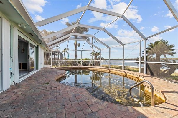 Glass Ceilings, Interior, Pool, Sun Room, Water