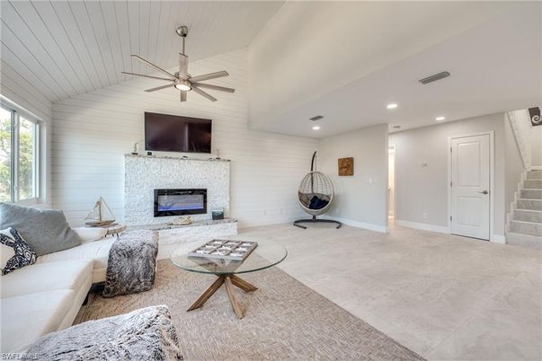 Fireplace, Interior, Living room, Recessed Lighting
