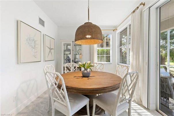 Dining room, Interior, Pendant Lights