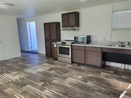 Interior, Kitchen, Wood Texture Flooring