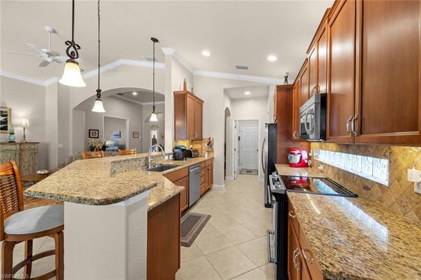 Interior, Kitchen, Pendant Lights, Recessed Lighting