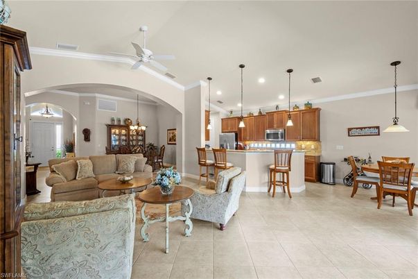 Chandelier, Dining room, Interior, Kitchen, Living room, Pendant Lights, Recessed Lighting