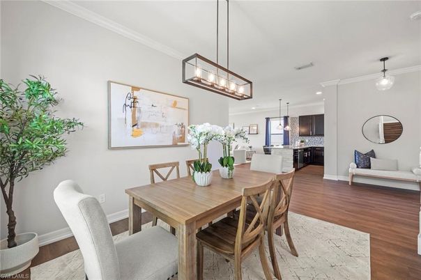 Dining room, Interior, Kitchen, Pendant Lights, Recessed Lighting, Wood Texture Flooring