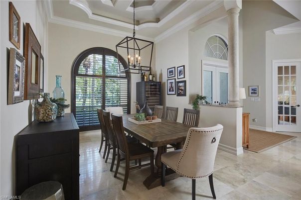 Chandelier, Dining room, Interior, Pendant Lights