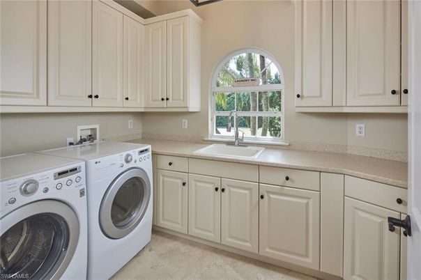 Interior, Washer