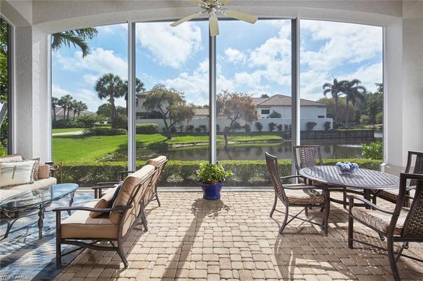 Dining room, Interior, Sun Room, Water