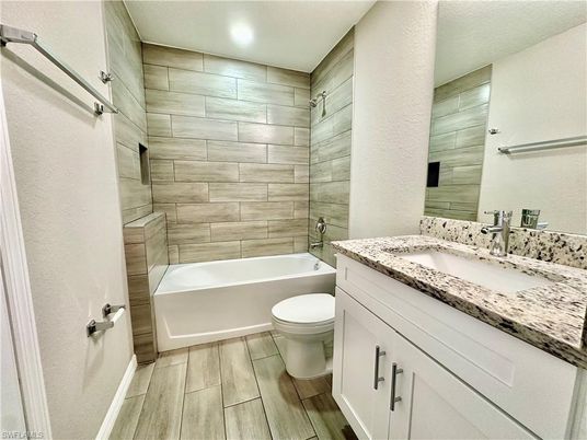 Bathroom, Interior, Recessed Lighting, Wood Texture Flooring