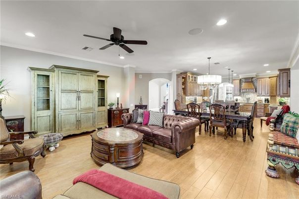 Dining room, Interior, Kitchen, Living room, Pendant Lights, Recessed Lighting, Wood Texture Flooring