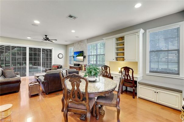 Dining room, Interior, Living room, Recessed Lighting, Wood Texture Flooring