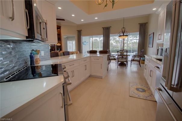 Chandelier, Dining room, Interior, Pendant Lights, Recessed Lighting, Wood Texture Flooring