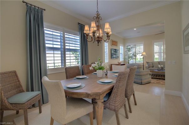 Chandelier, Dining room, Interior, Living room, Recessed Lighting, Wood Texture Flooring