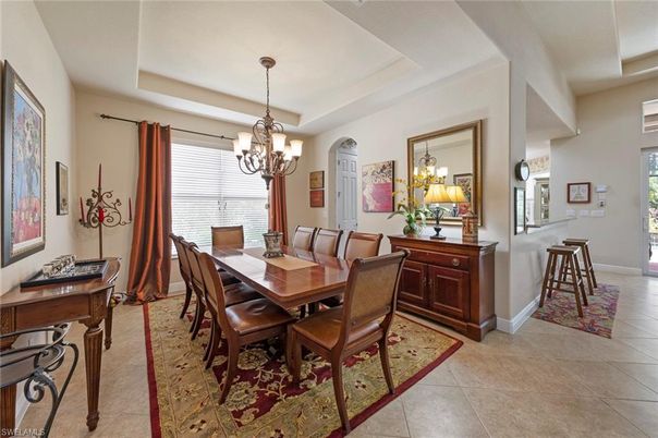 Chandelier, Dining room, Interior