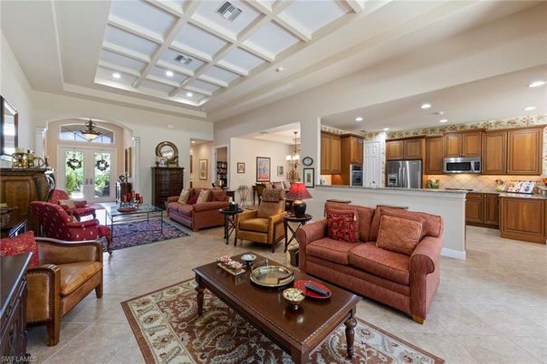 Interior, Kitchen, Living room, Pendant Lights, Recessed Lighting, Stainless Steel Appliances