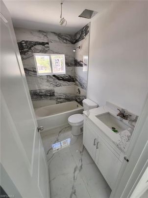 Bathroom, Interior, Marble, Marble Walls