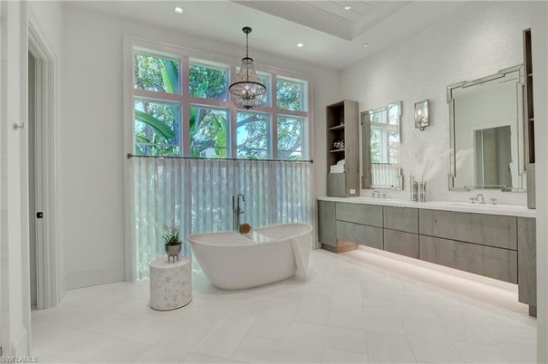 Bathroom, Dual Sink Vanities, Free Standing Baths, Interior, Pendant Lights, Recessed Lighting