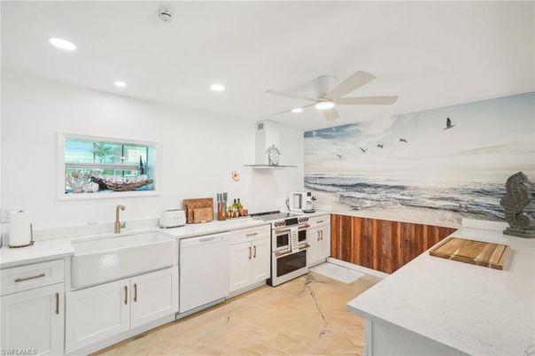 Interior, Kitchen, Recessed Lighting