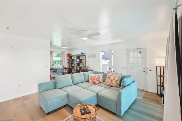 Dining room, Interior, Living room, Wood Texture Flooring