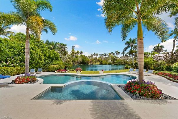 Exterior, Lake, Pool, Water