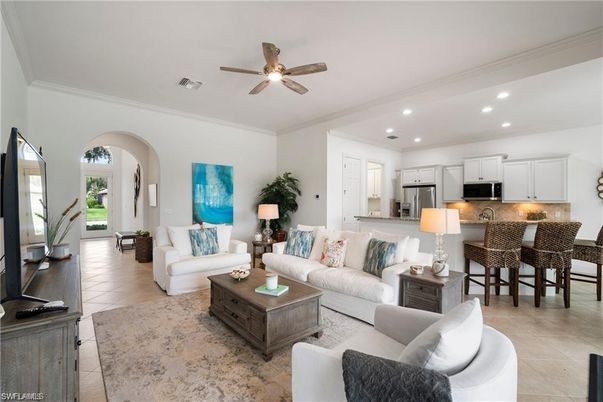 Interior, Kitchen, Living room, Recessed Lighting, Stainless Steel Appliances