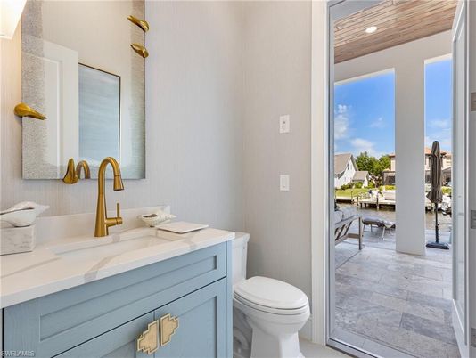 Bathroom, Interior, Recessed Lighting