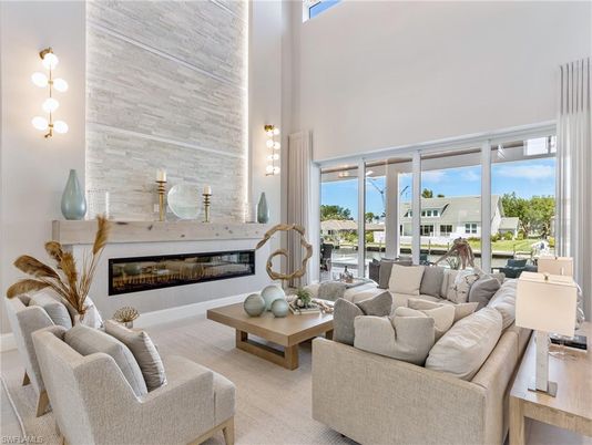 Fireplace, Interior, Living room