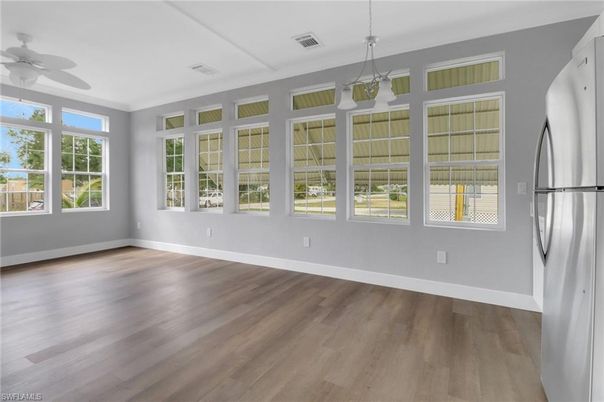 Empty room, Interior, Pendant Lights, Wood Texture Flooring
