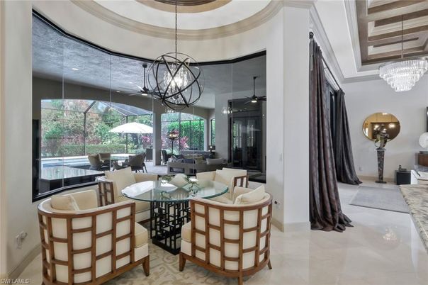 Chandelier, Dining room, Interior, Living room, Pendant Lights