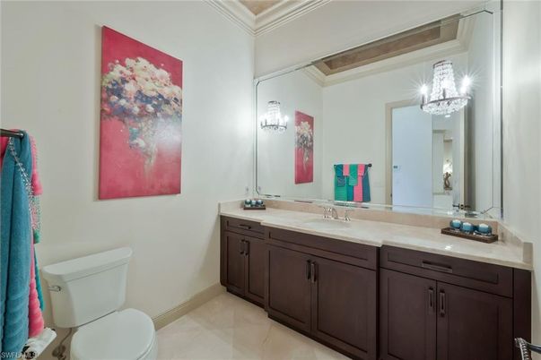 Bathroom, Dual Sink Vanities, Interior