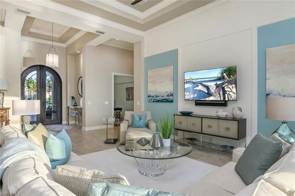 Interior, Living room, Pendant Lights, Recessed Lighting