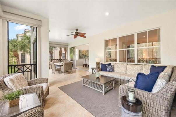 Dining room, Interior, Living room, Recessed Lighting