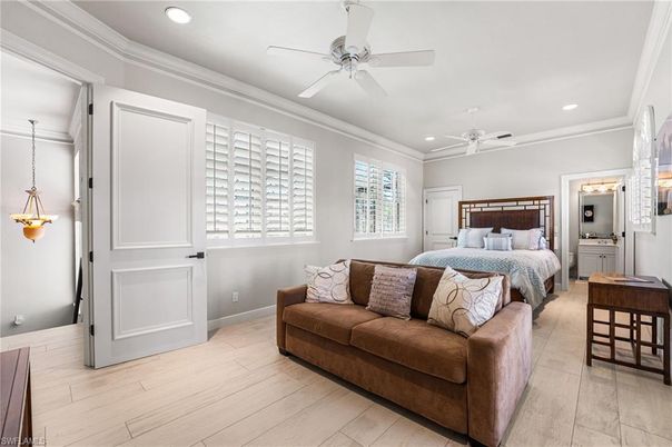 Bedroom, Interior, Pendant Lights, Recessed Lighting, Wood Texture Flooring