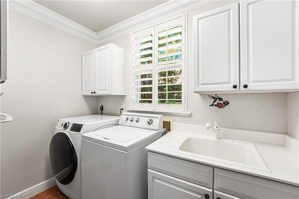 Interior, Washer